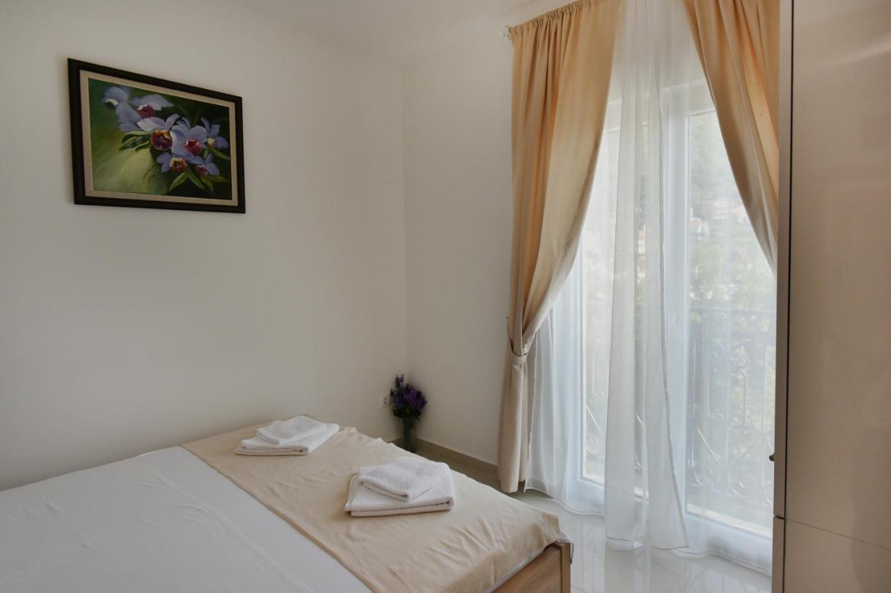 Villa Julia Baošići Exterior foto