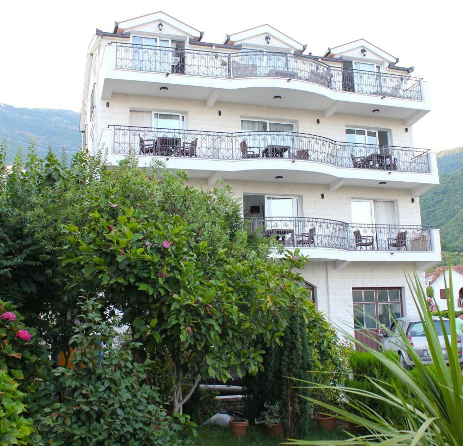 Villa Julia Baošići Exterior foto